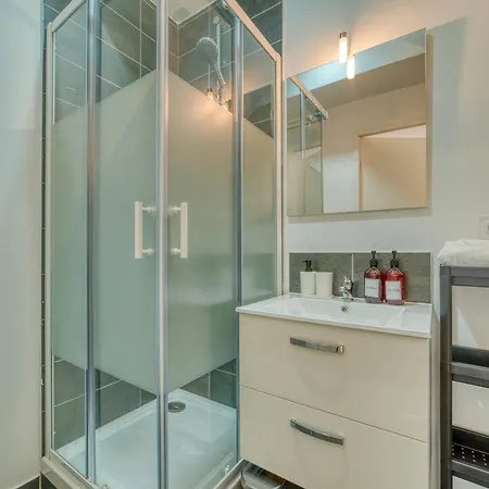 Apartment Le Petit Gerland - Calme Metro B Lyon