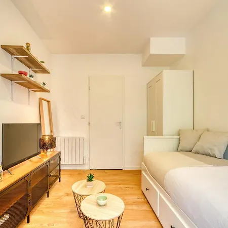 Le Petit Gerland - Calme Metro B Apartment