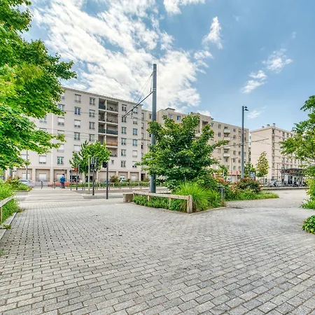 Apartment Le Petit Gerland - Calme Metro B *