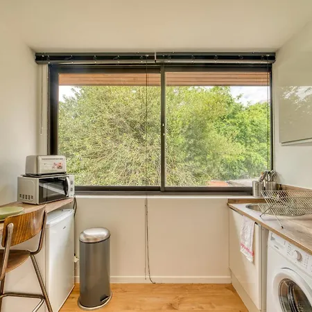 Apartment Le Petit Gerland - Calme Metro B